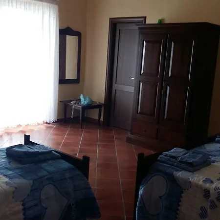 Ostello Kairos Vandrarhem San Donato di Ninea